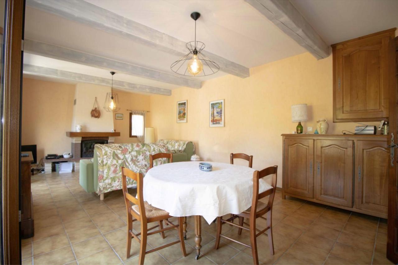Large Spacious House In Fréjus Eksteriør bilde